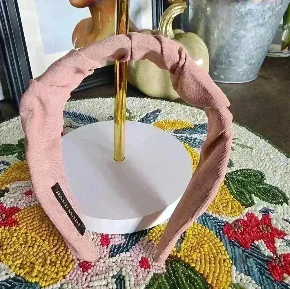 🆕️Pink Headband - Picture 3 of 3